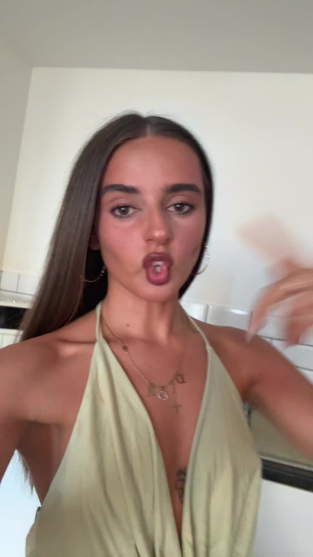 @Sarah;)
