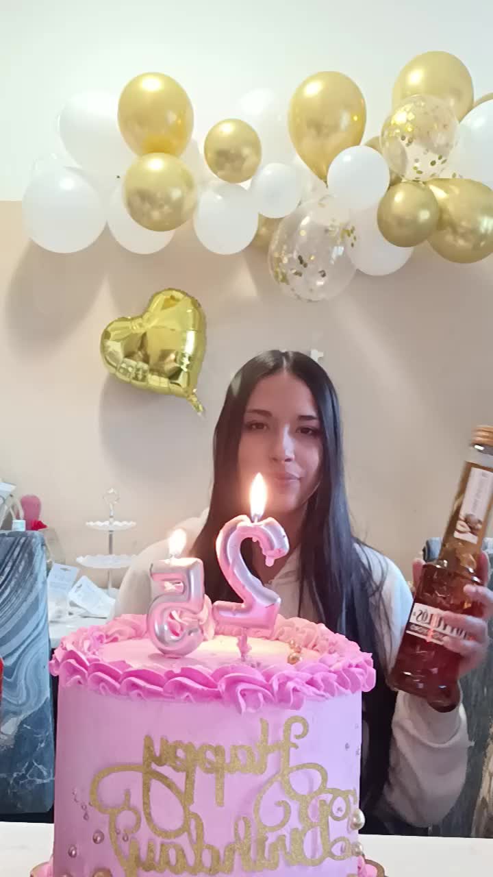 @NYKOLETTA15.