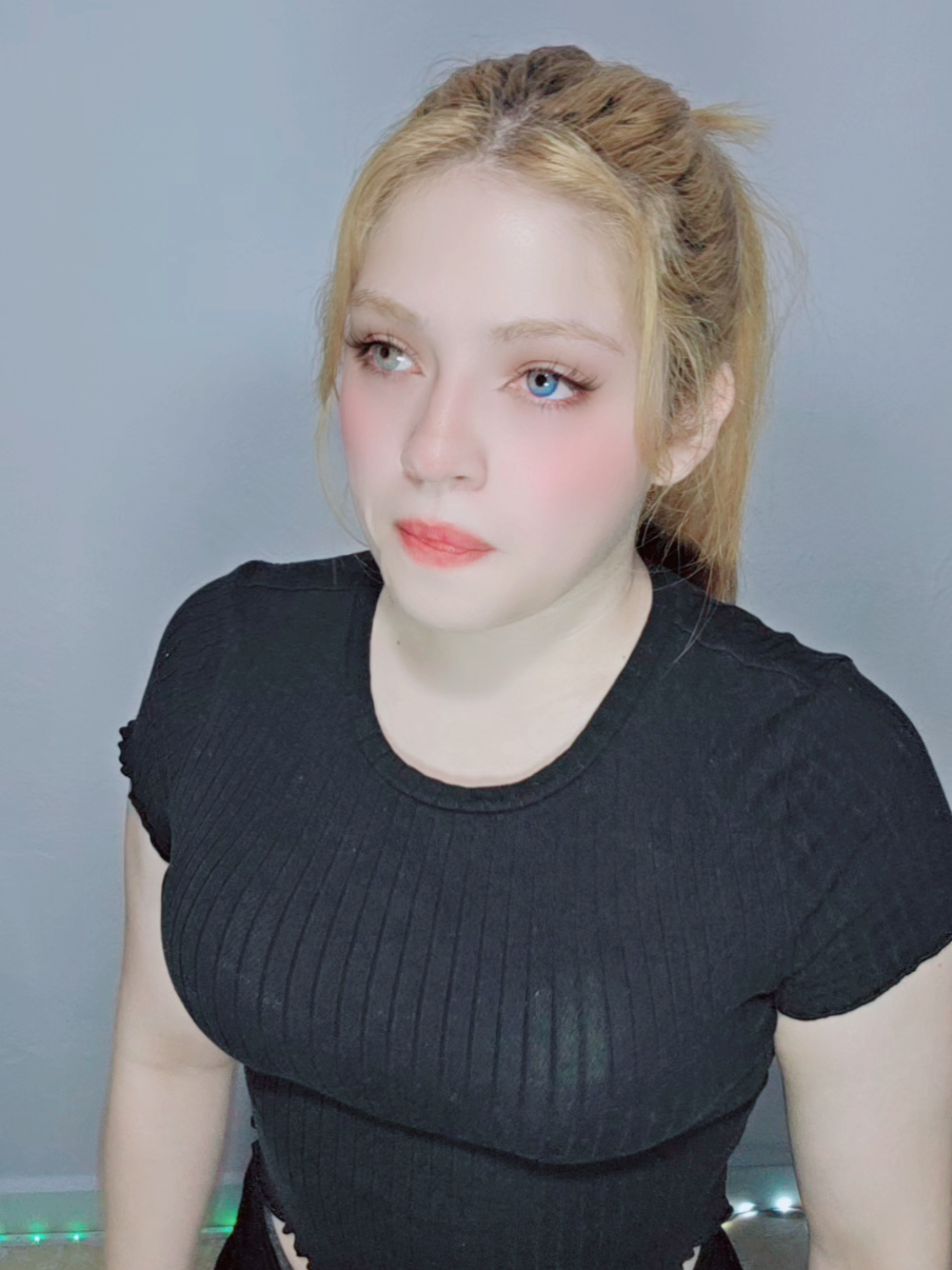 @Litzy Lee.