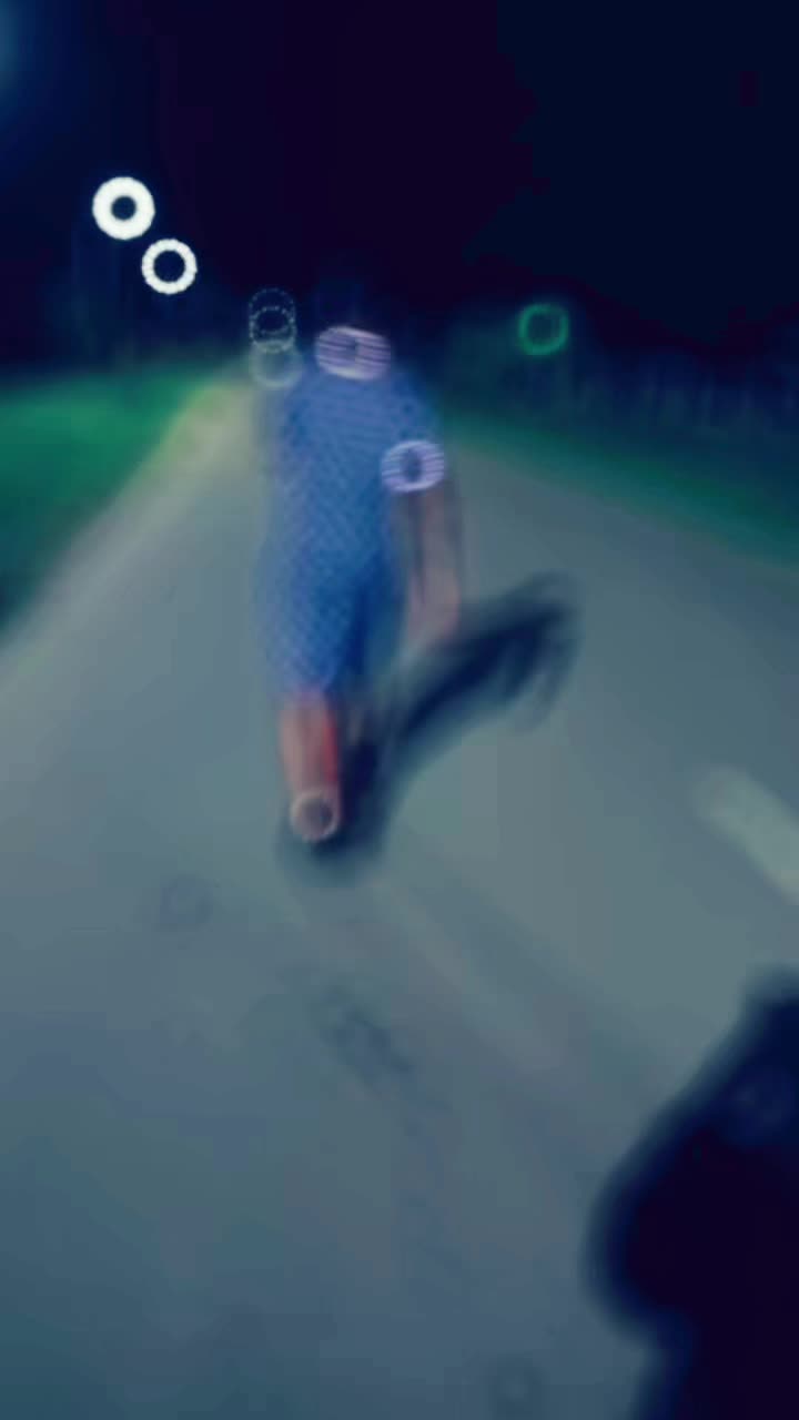 @🐦&zwj;⬛{$&euro;₿&yen;}2:10🇬🇧
