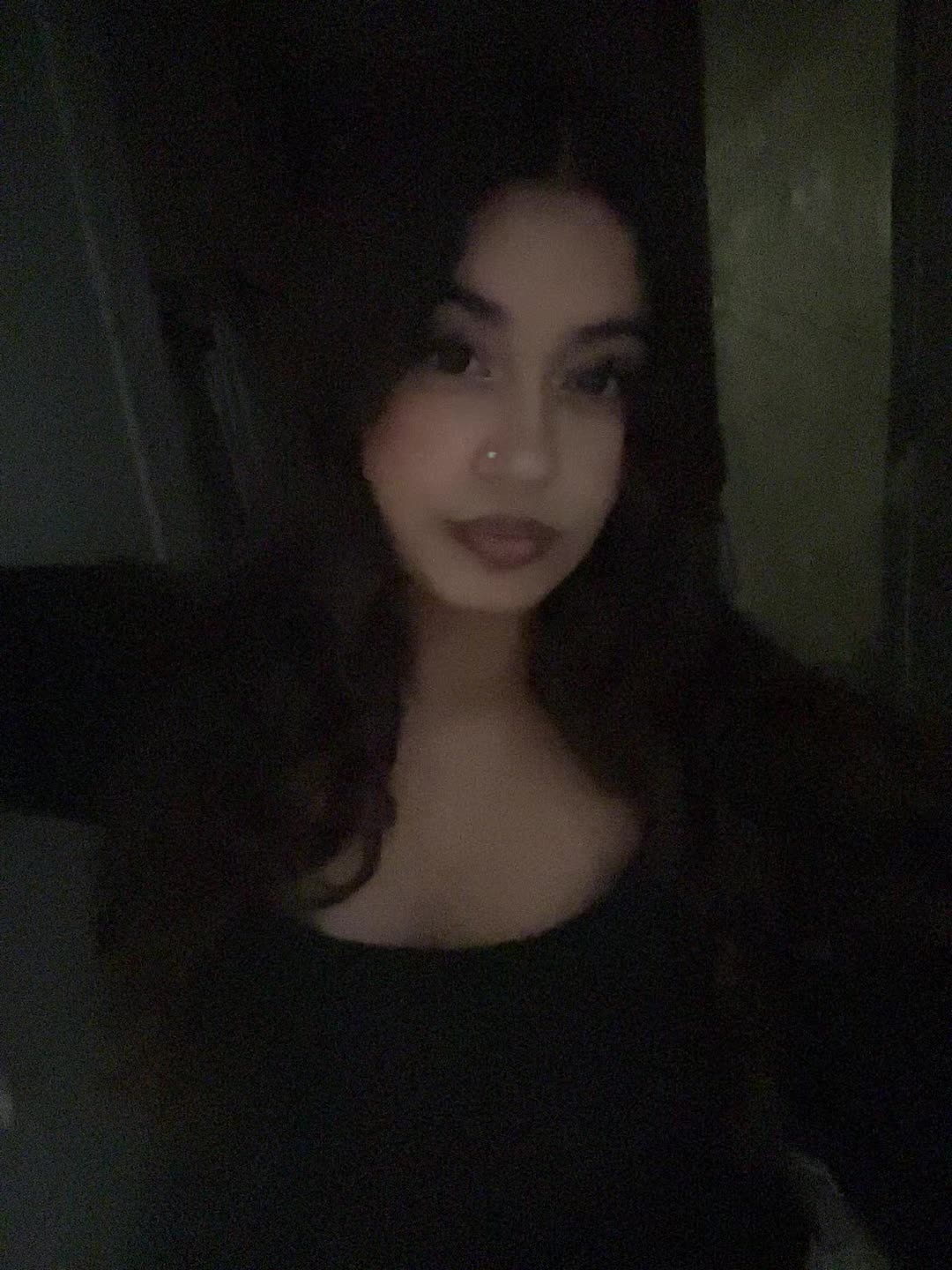 @𝐦;