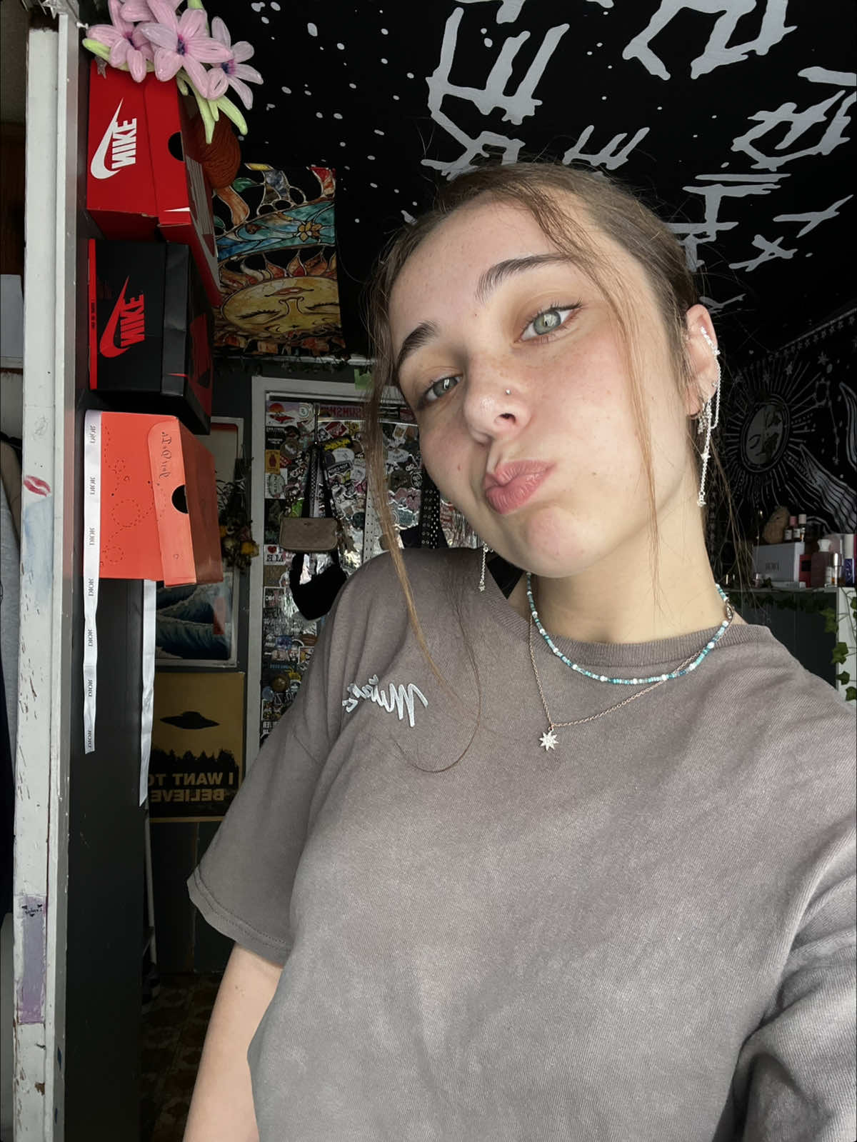 @🦢