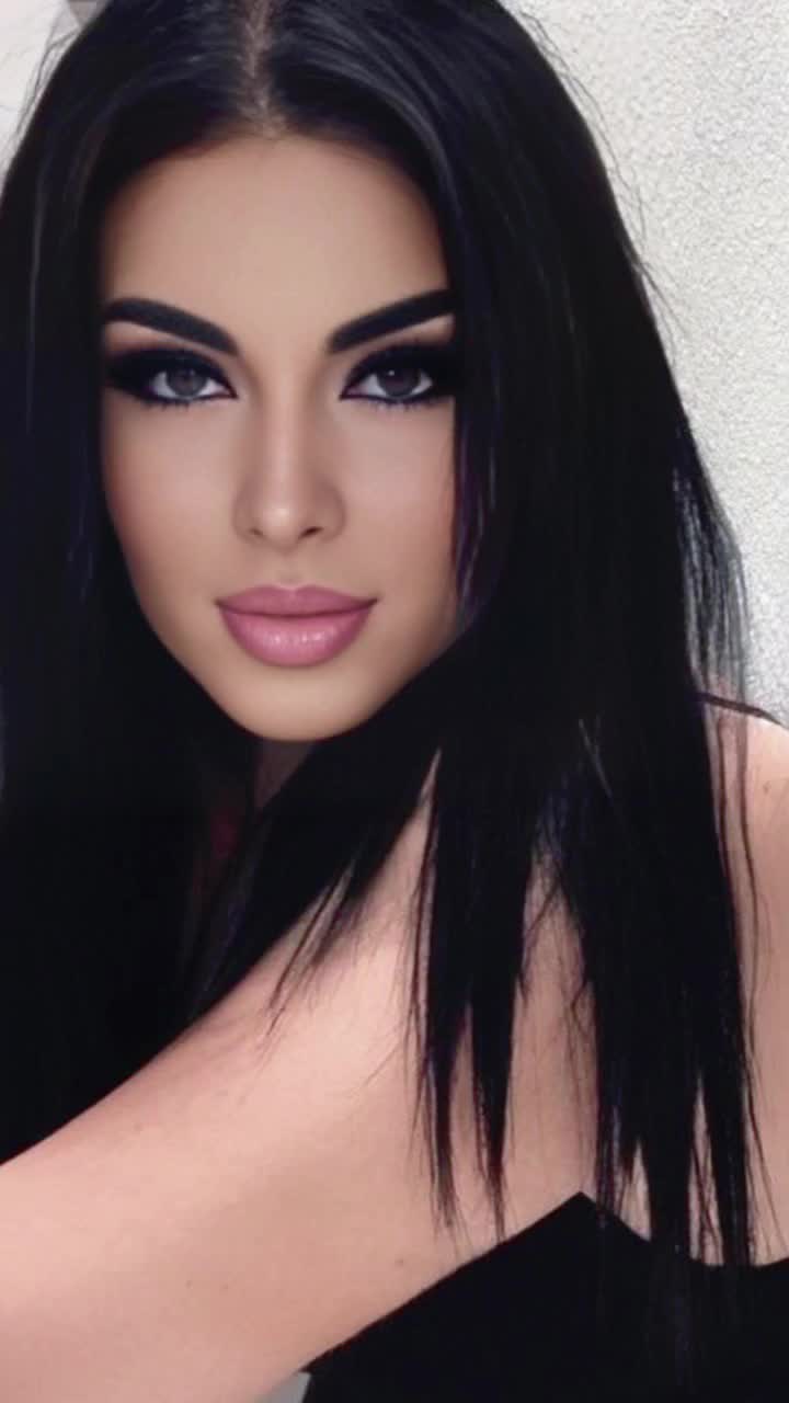 @❤️🩷RADKOVA♥️🩷