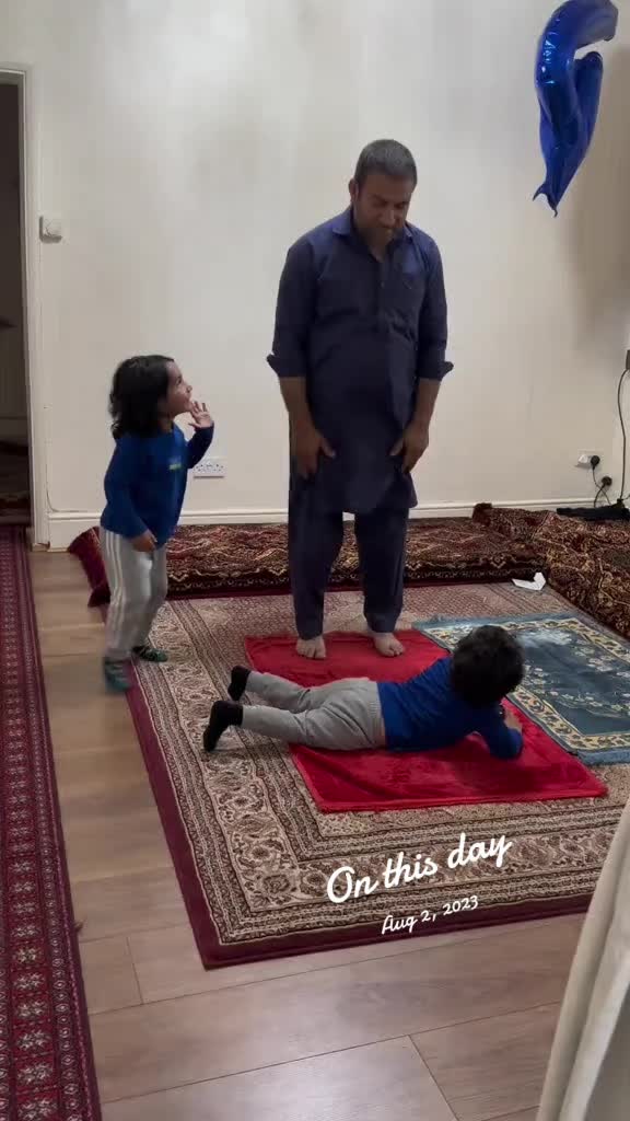 @AzlanAndAmaan