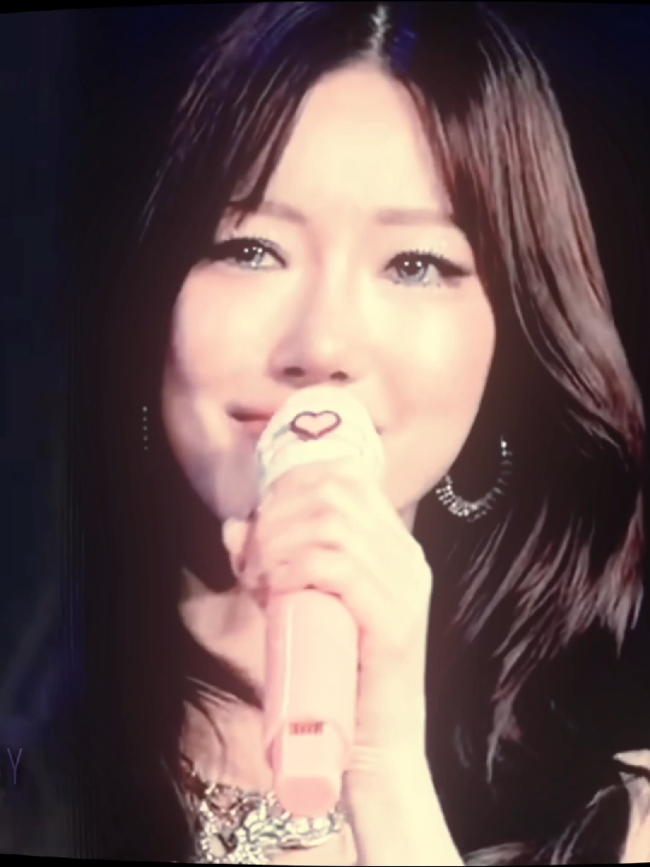 @๐ซ๐ฑ(โแดฅโส)