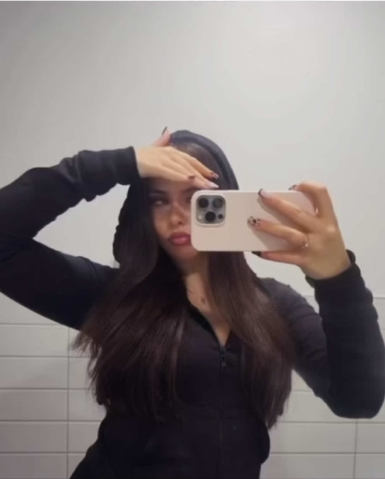 @Alina 🇷🇴