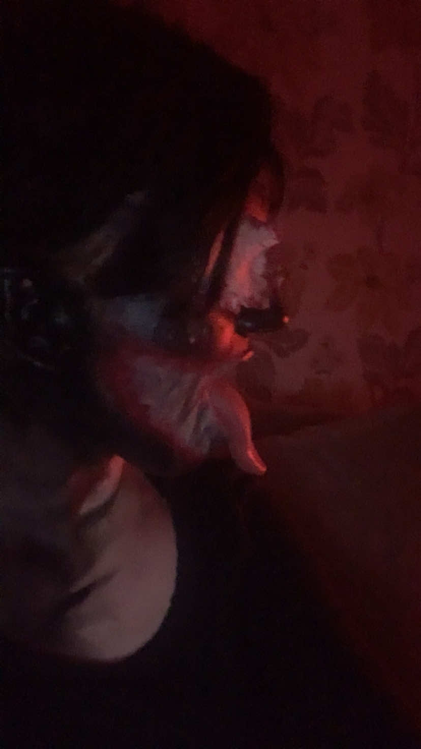 @𝔠𝔥𝔢𝔩𝔰𝔢𝔶 ⋆˚࿔