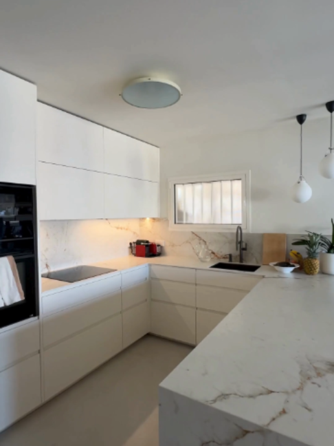 @Neolith