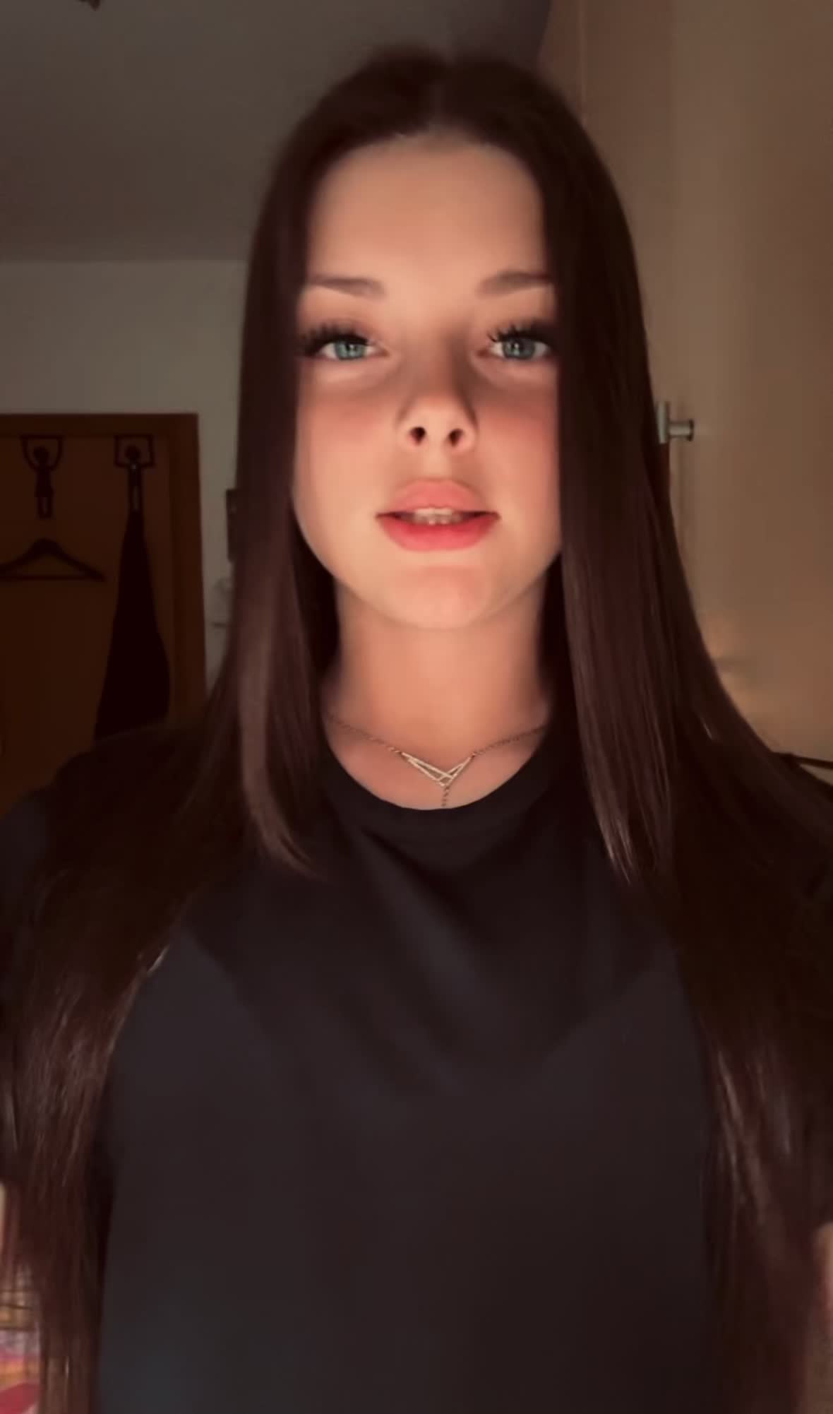 @𝑒𝓋𝒶