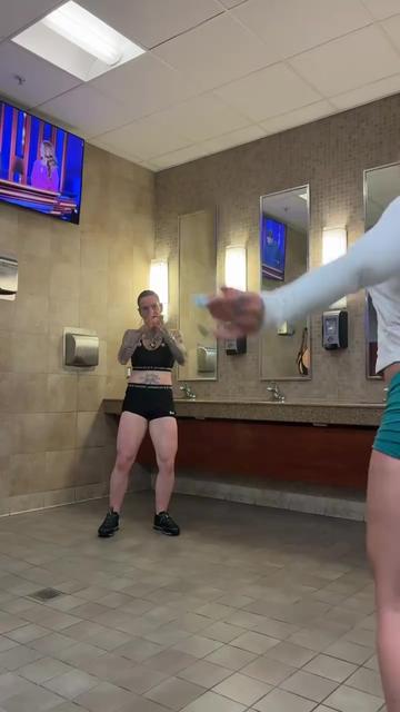 @destiny.ivy.d_