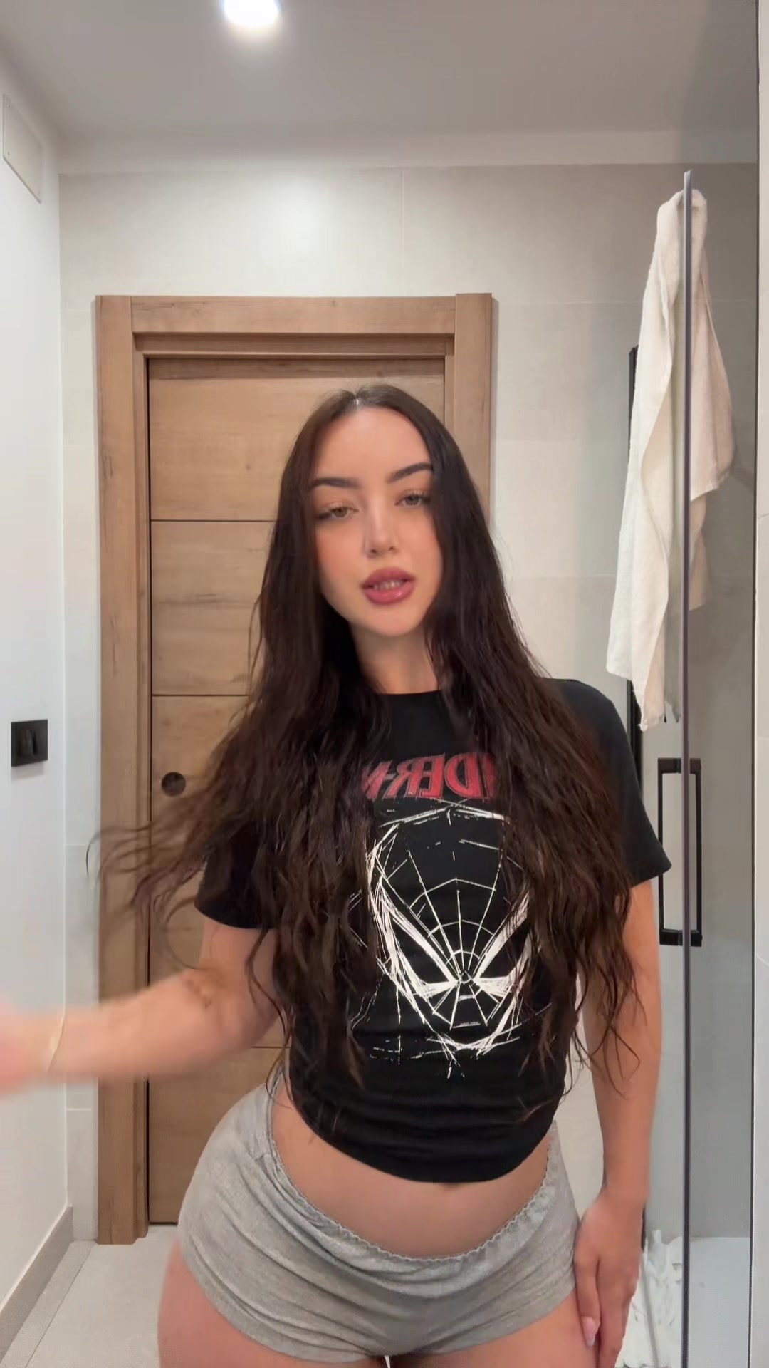 @•𝘣𝘺 𝘈𝘯𝘢