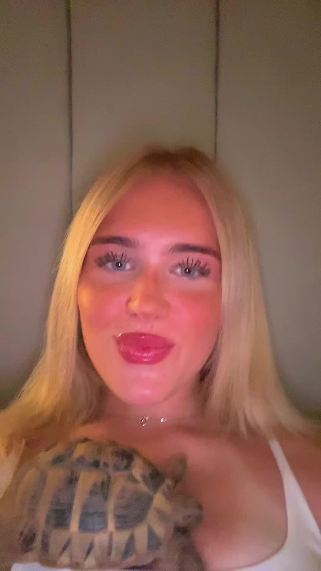 @olivia
