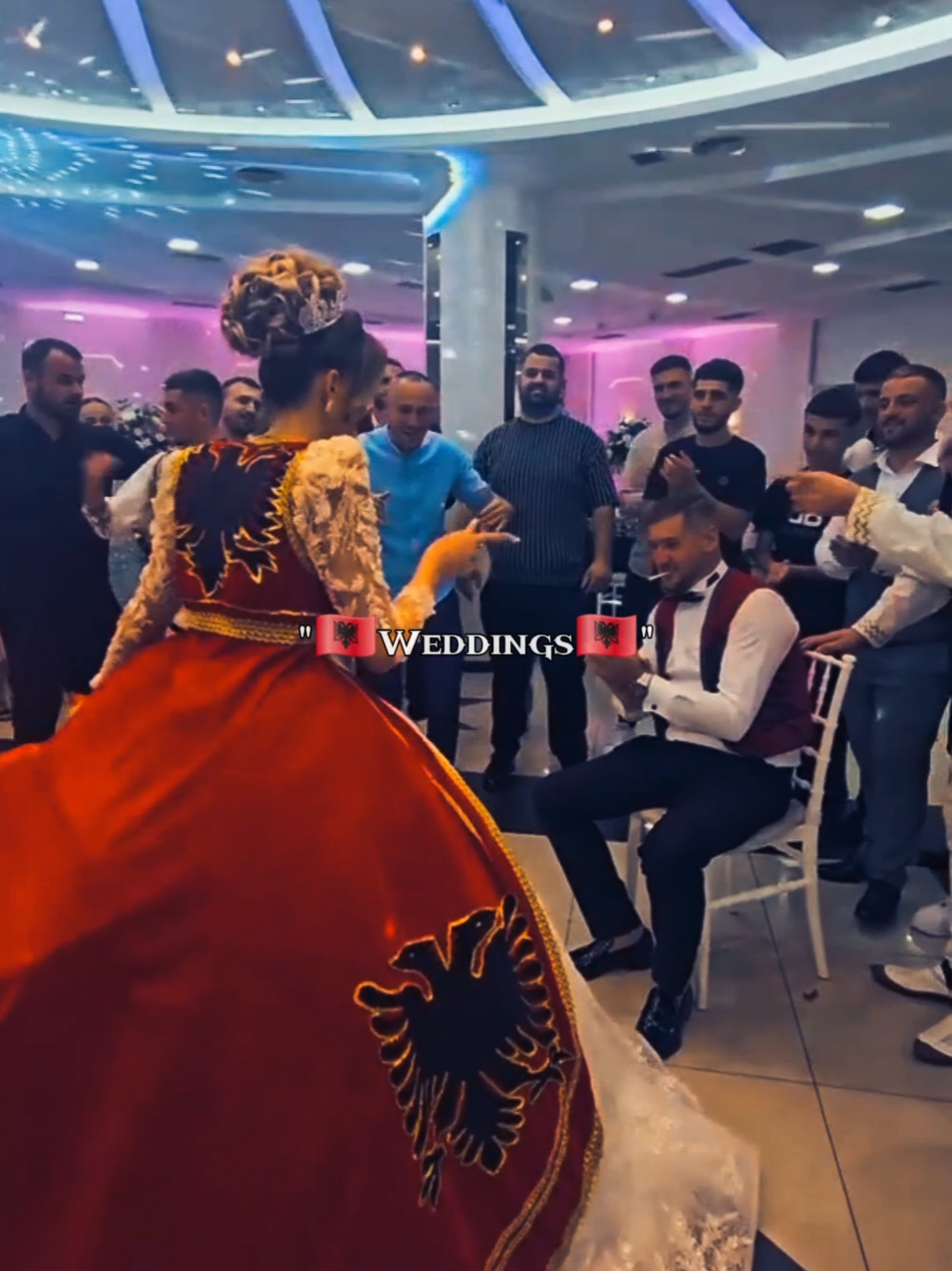 @𝓔🇦🇱