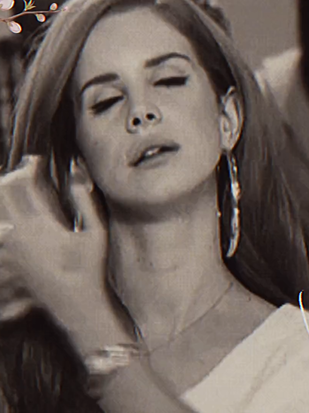 @victória ✰