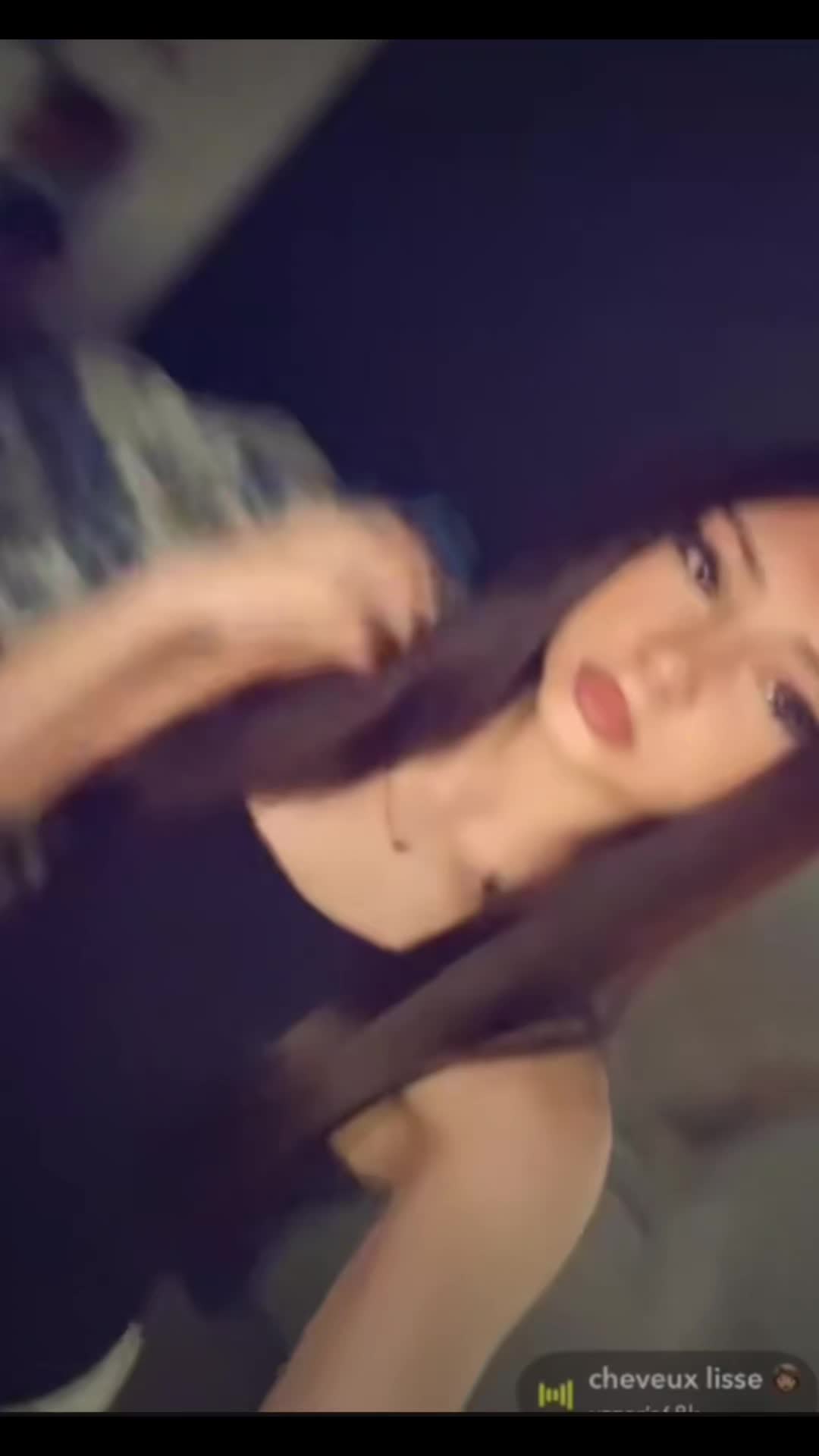 @𝒍𝒐𝒓𝒊'🦐