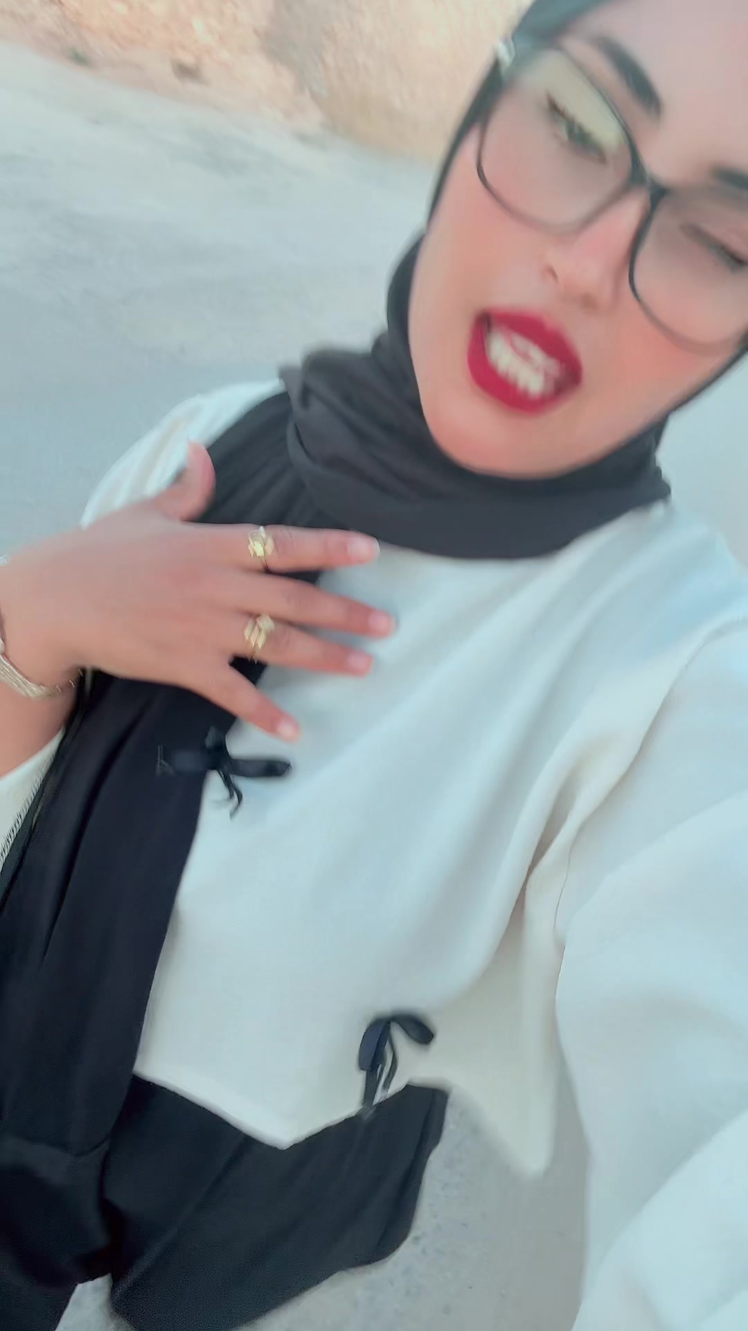 @Houda