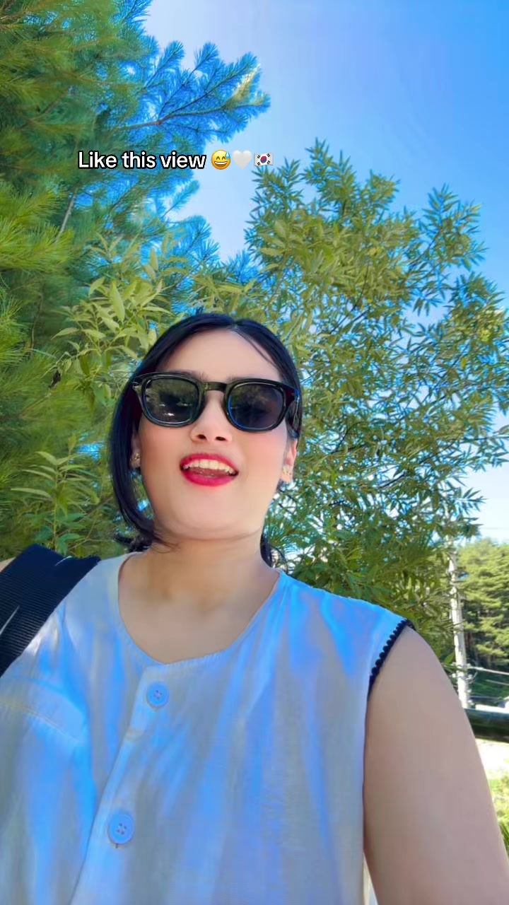 @Anuska neupane🇰🇷