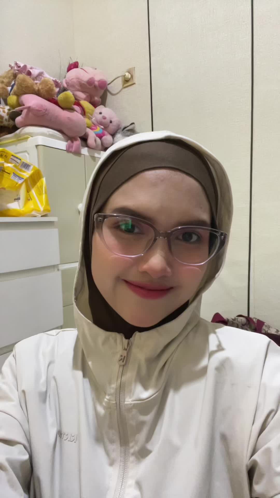 @adelf__