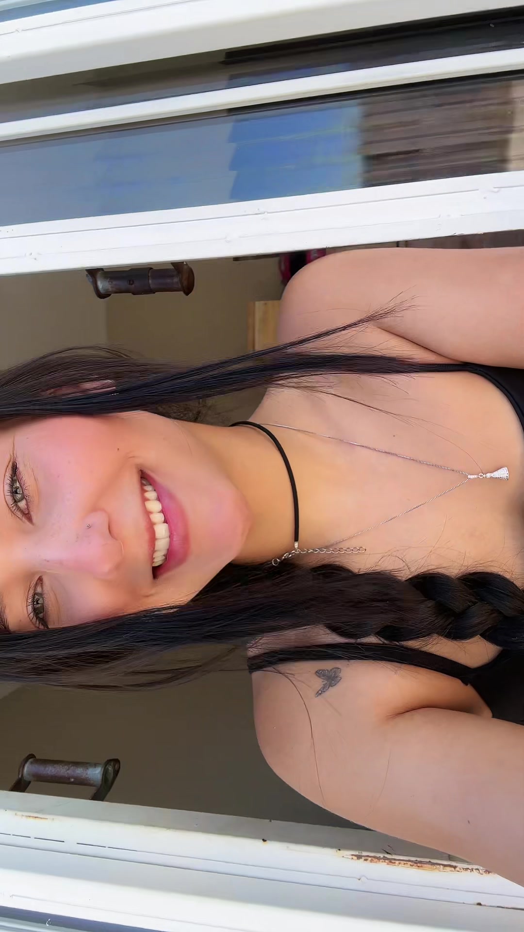 @kaylaine