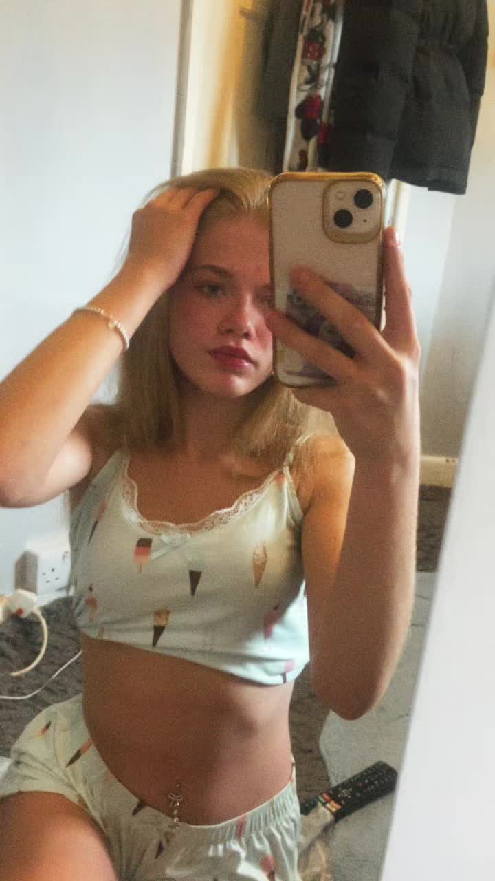 @amexlewโค๏ธ