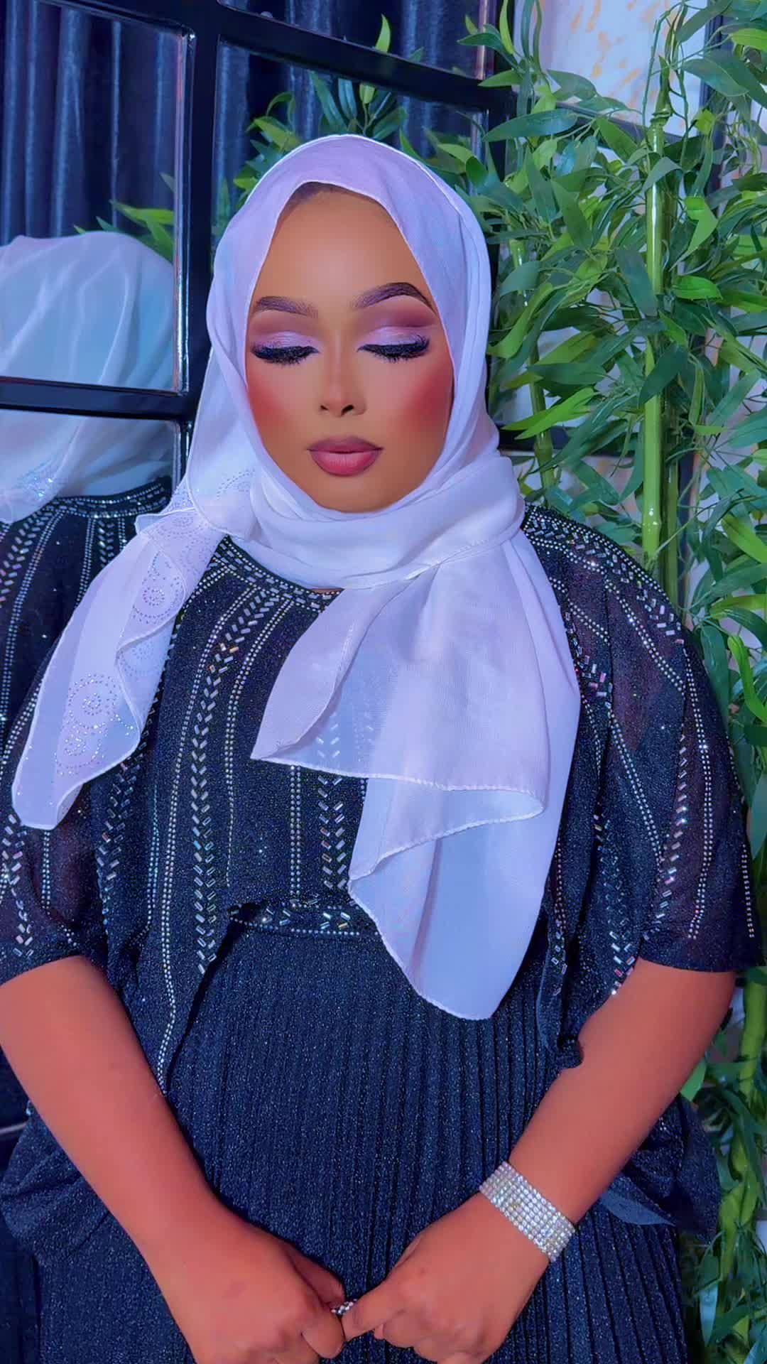 @halimabestmakeup