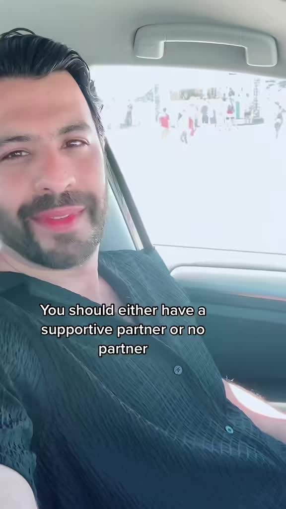 @Shah Speaks 🇬🇧