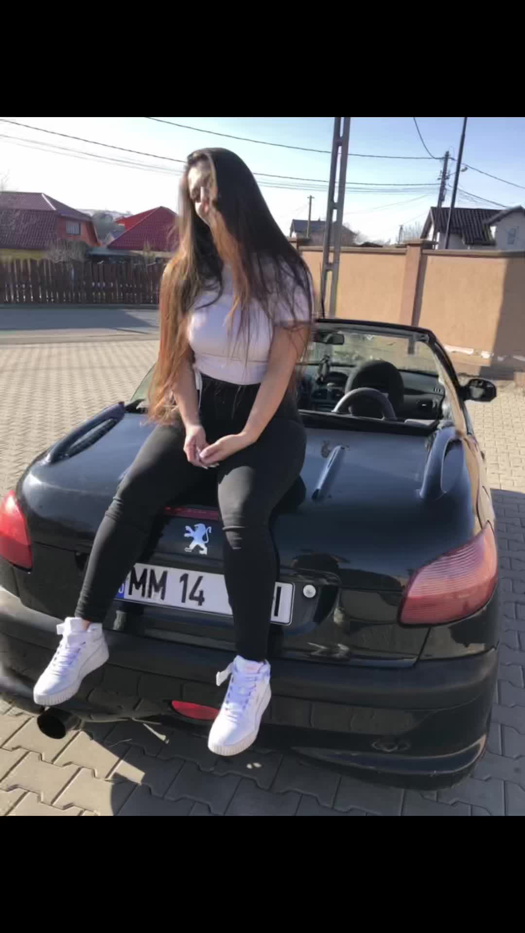 @Ionela_nella