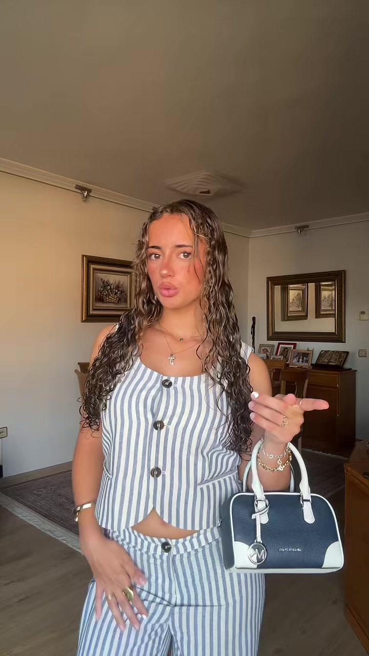 @𝓐𝓶𝓪𝓷𝓭𝓪🌟