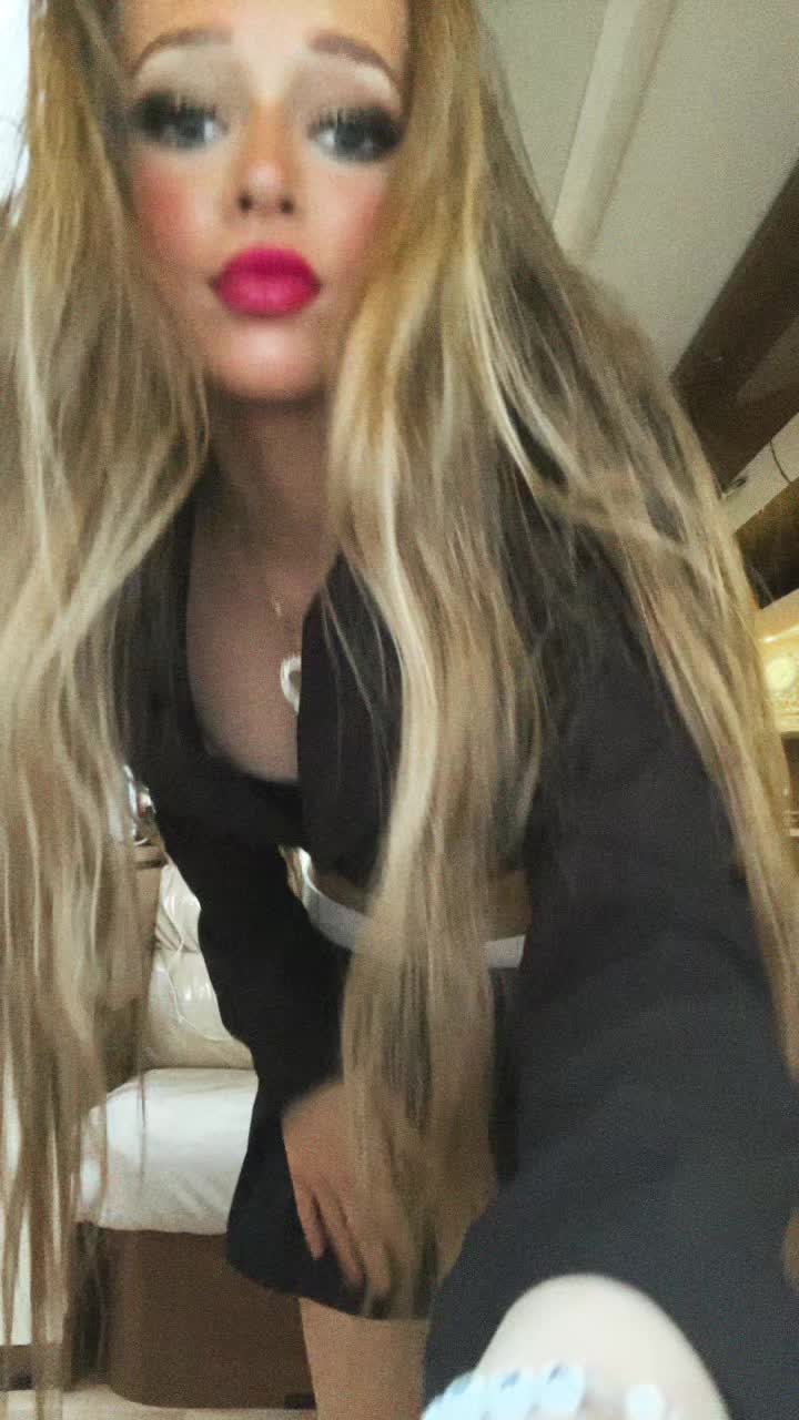 @Rachel McMillan live account♥️