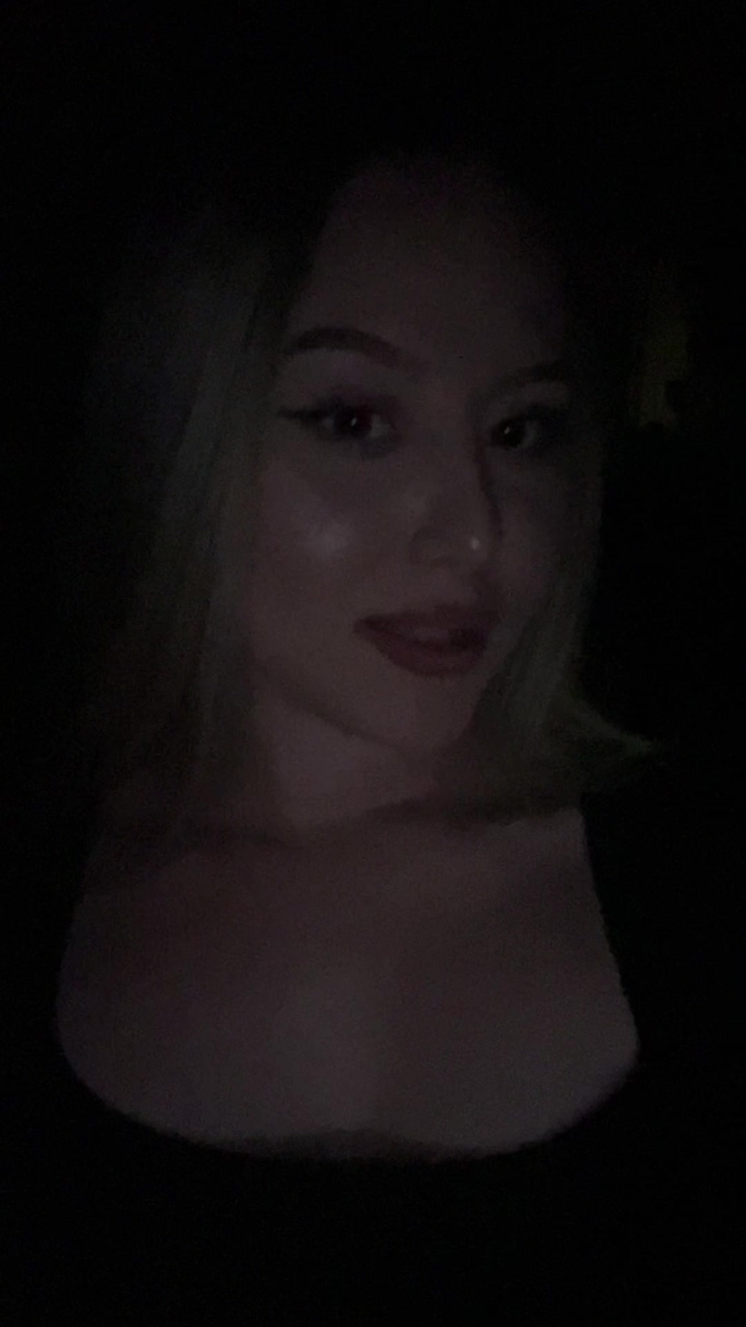 @👸🏼