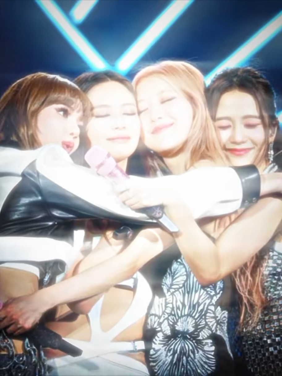 @hyunlix_forever_stay