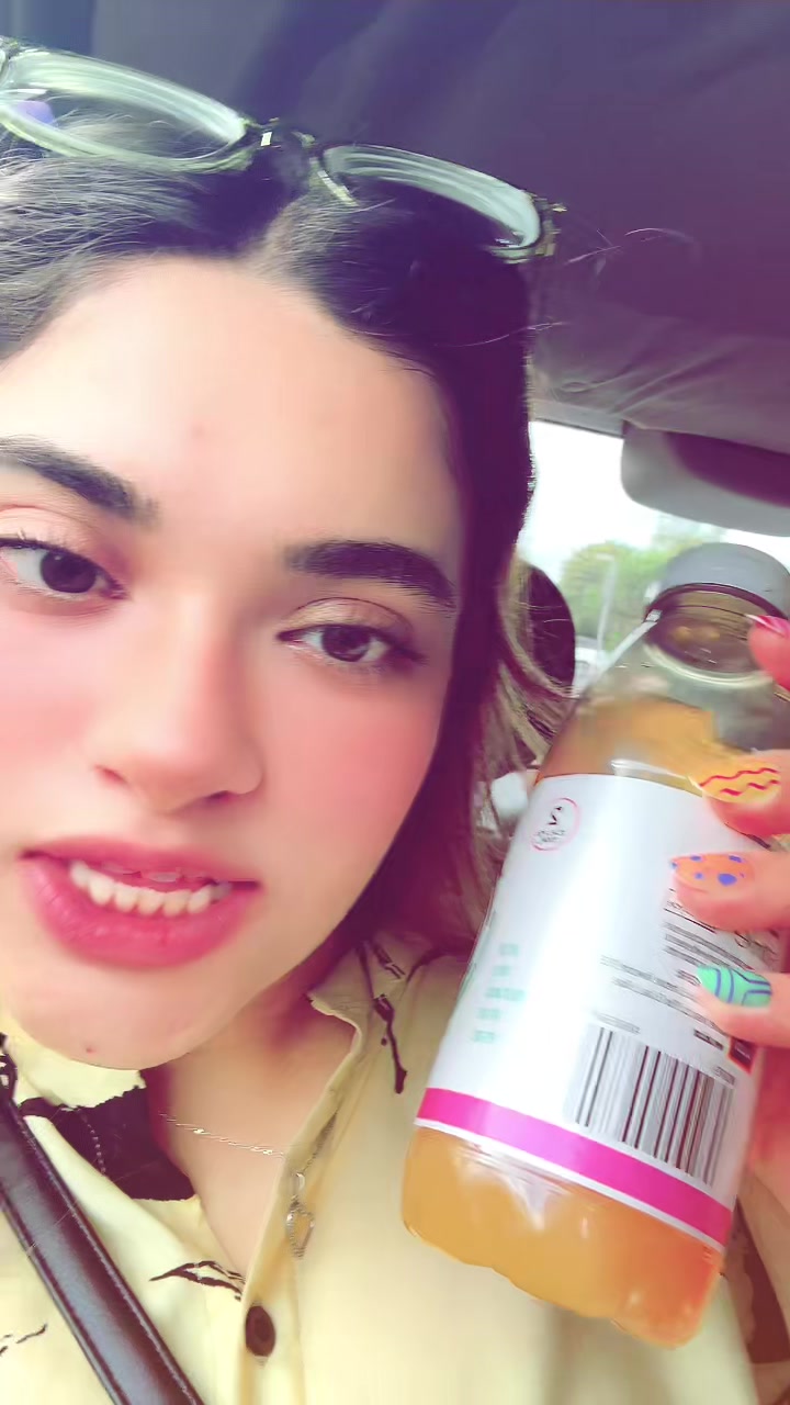 @Areeba 🌸