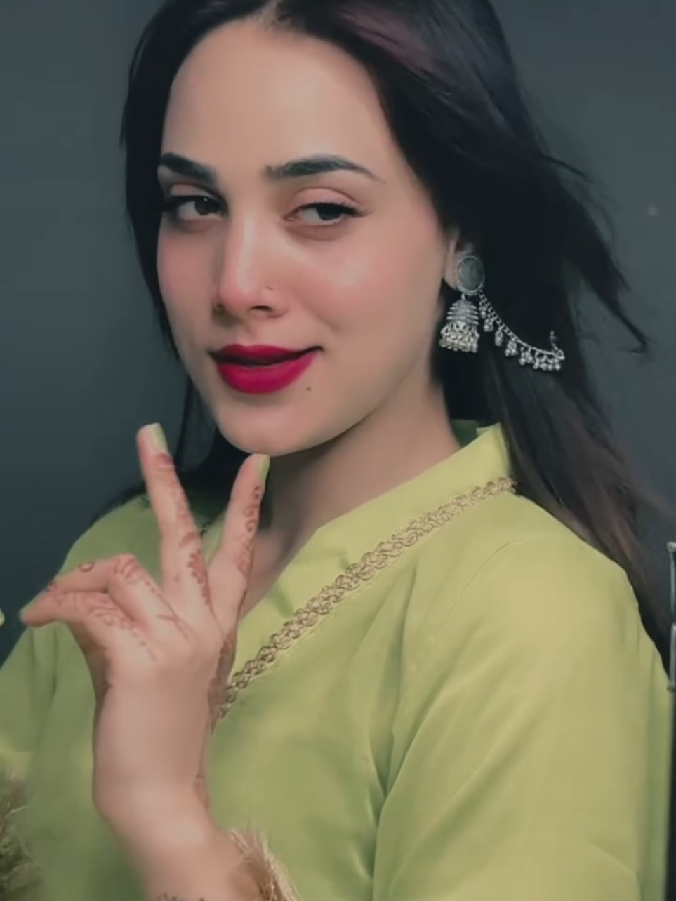 @ItsReenaKhan 🔥 👑