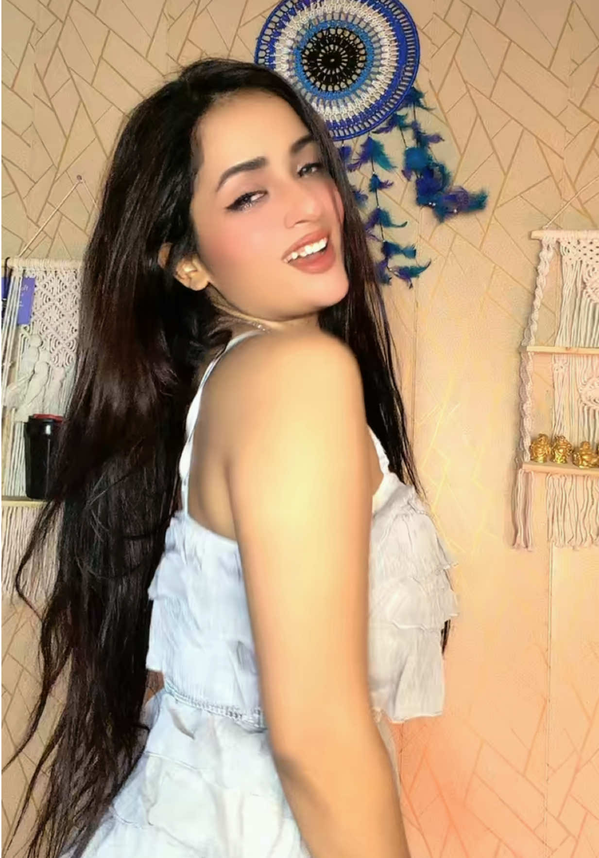 @Thakurain