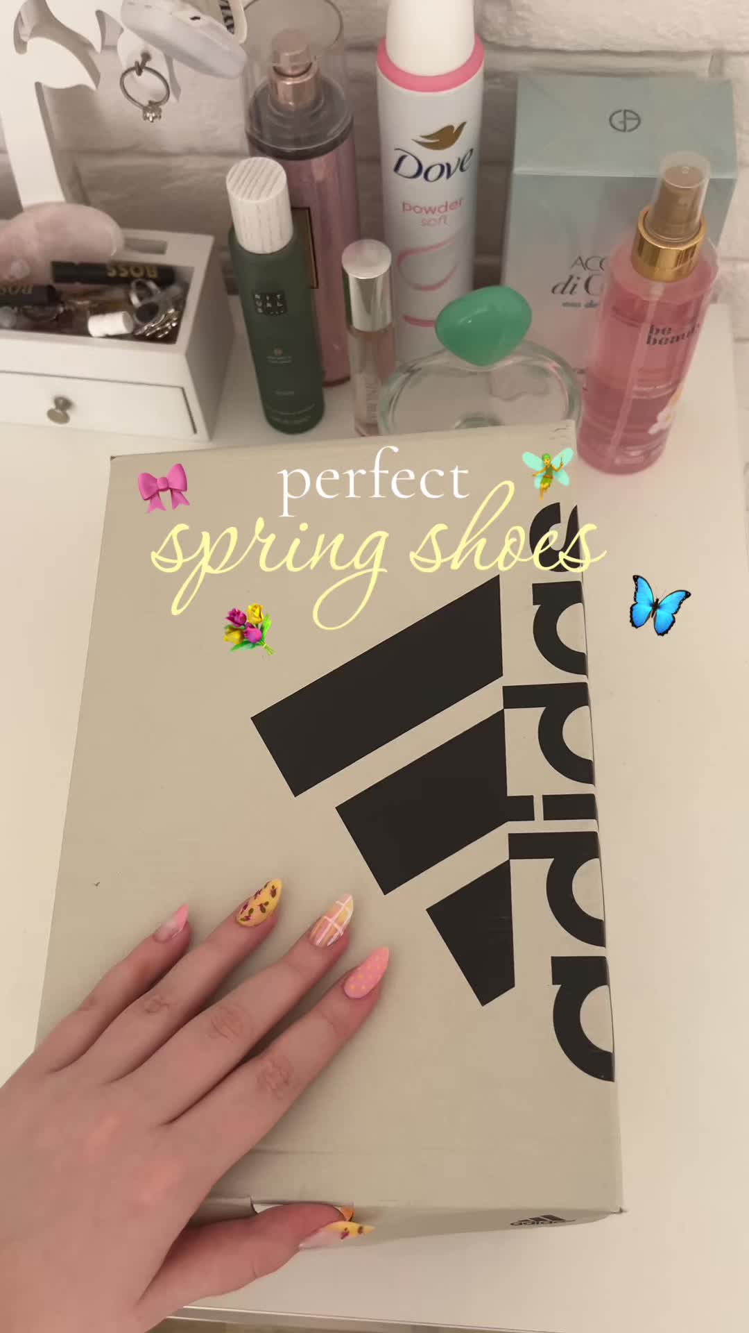 @julia 🎀 | ig _jvlciaa