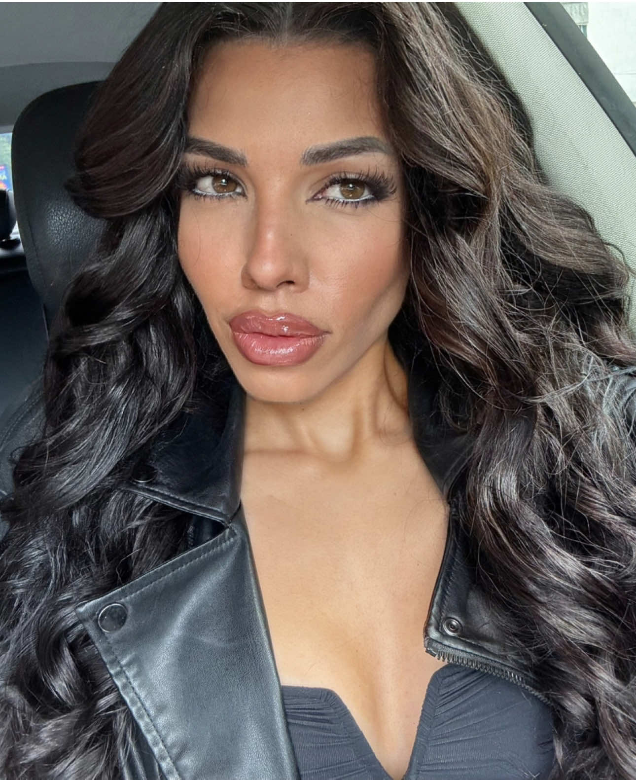 @simona.vm