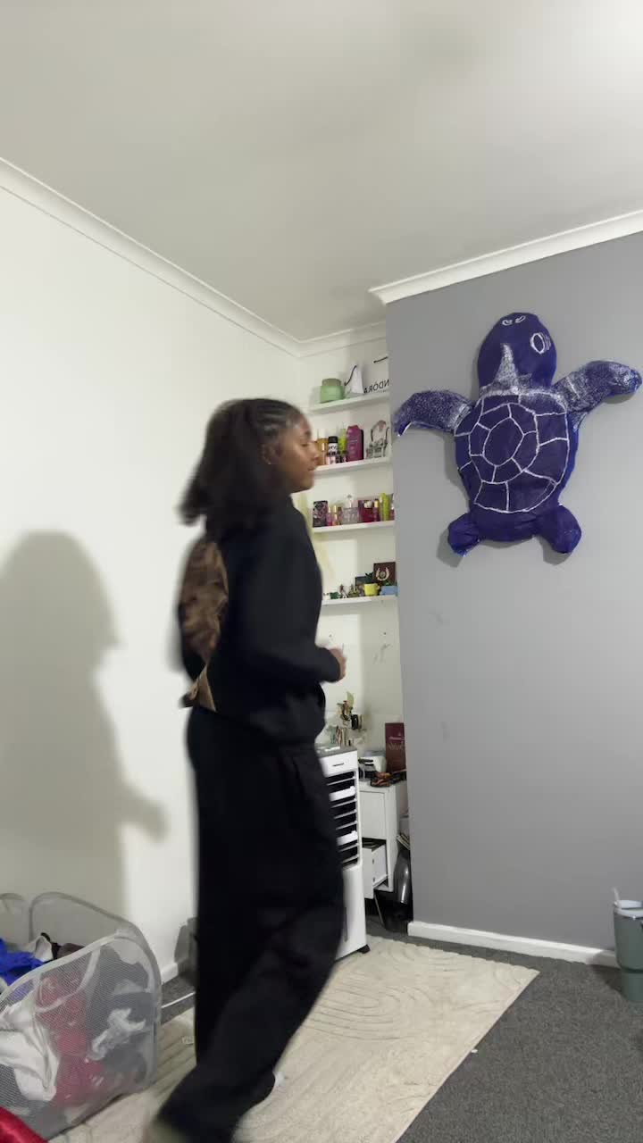 @ellissiaspam