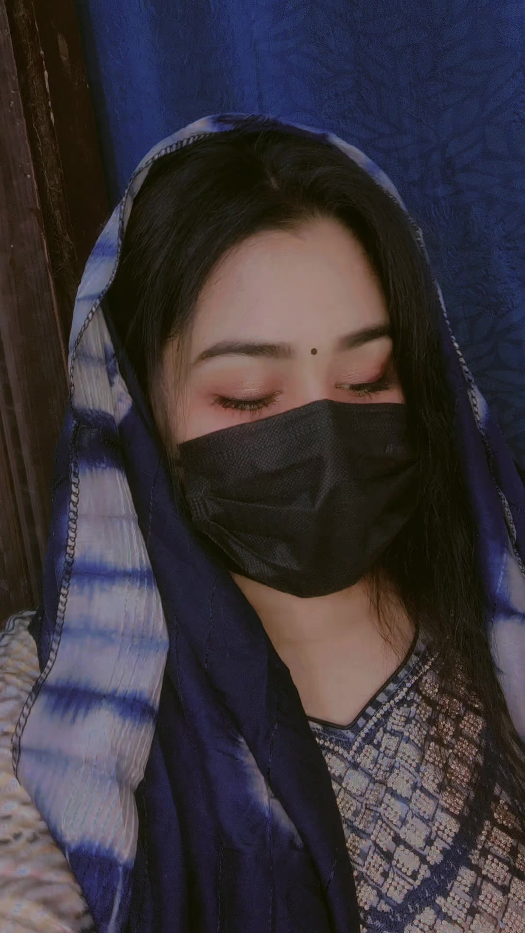 @🖤ᴍᴀʜᴀʀᴀɴɪ🫅✪