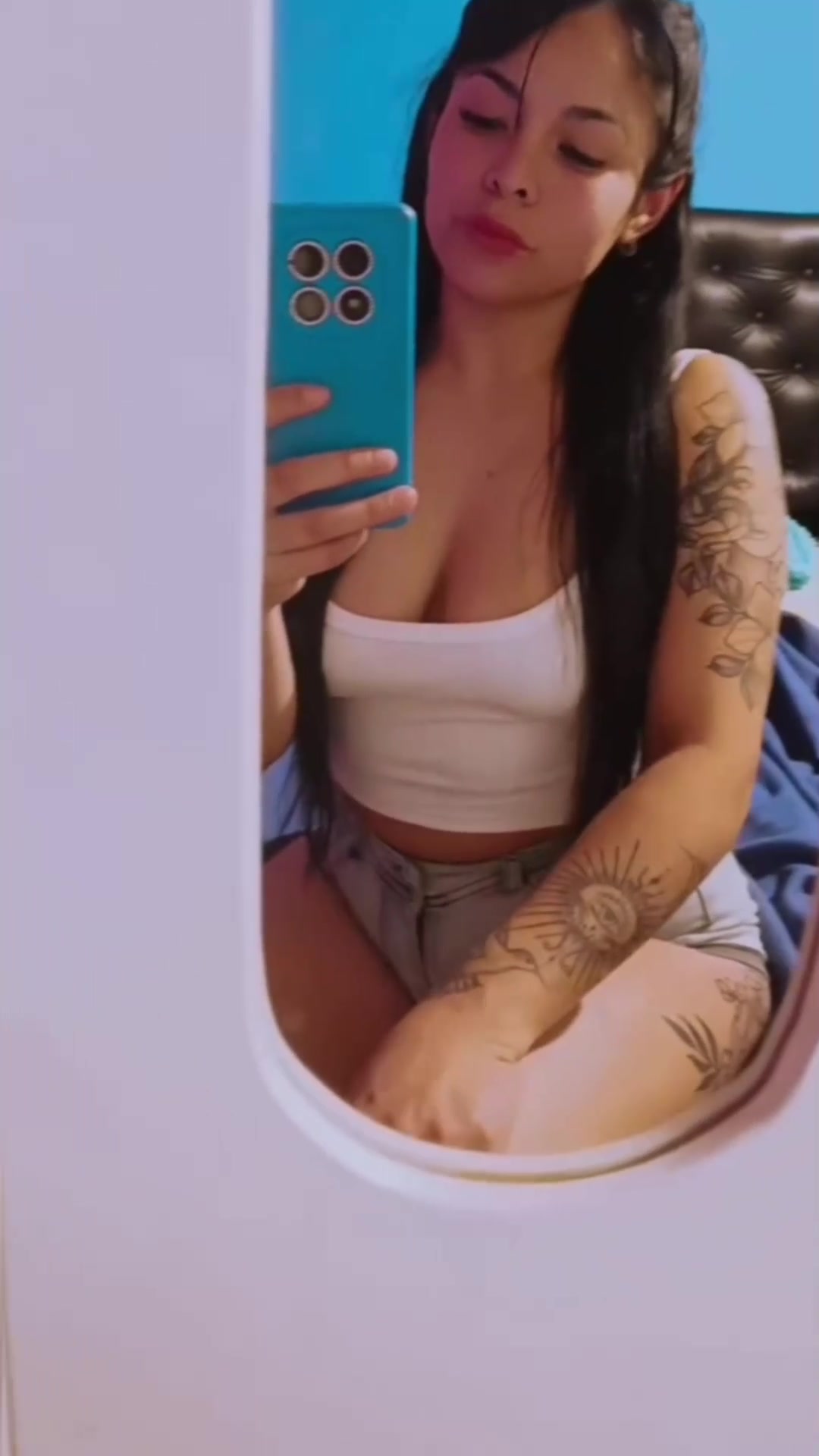 @Anni Mendoza