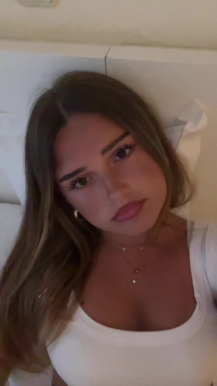 @dollyrossell