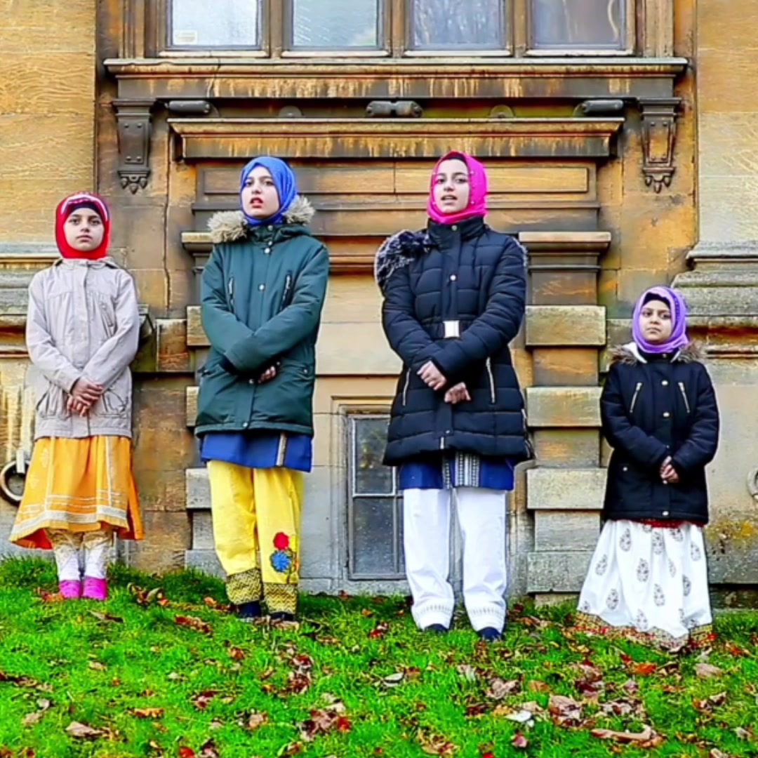@waniya_sisters