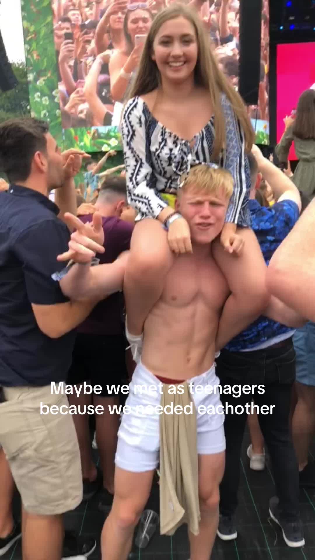 @Itsbeckyryan