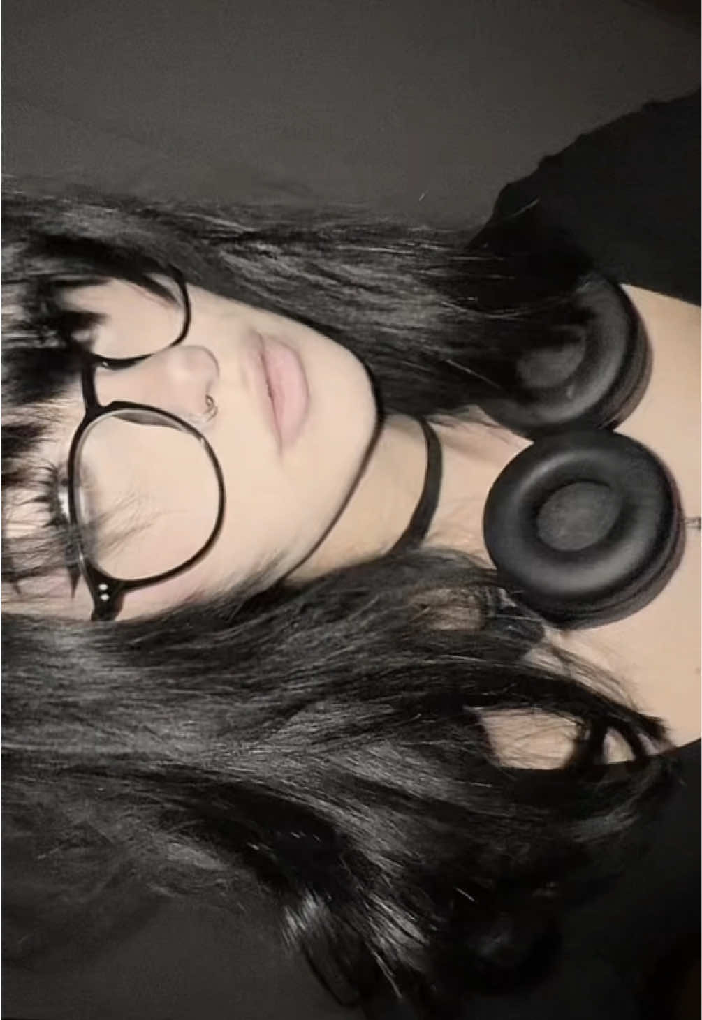 @анютка