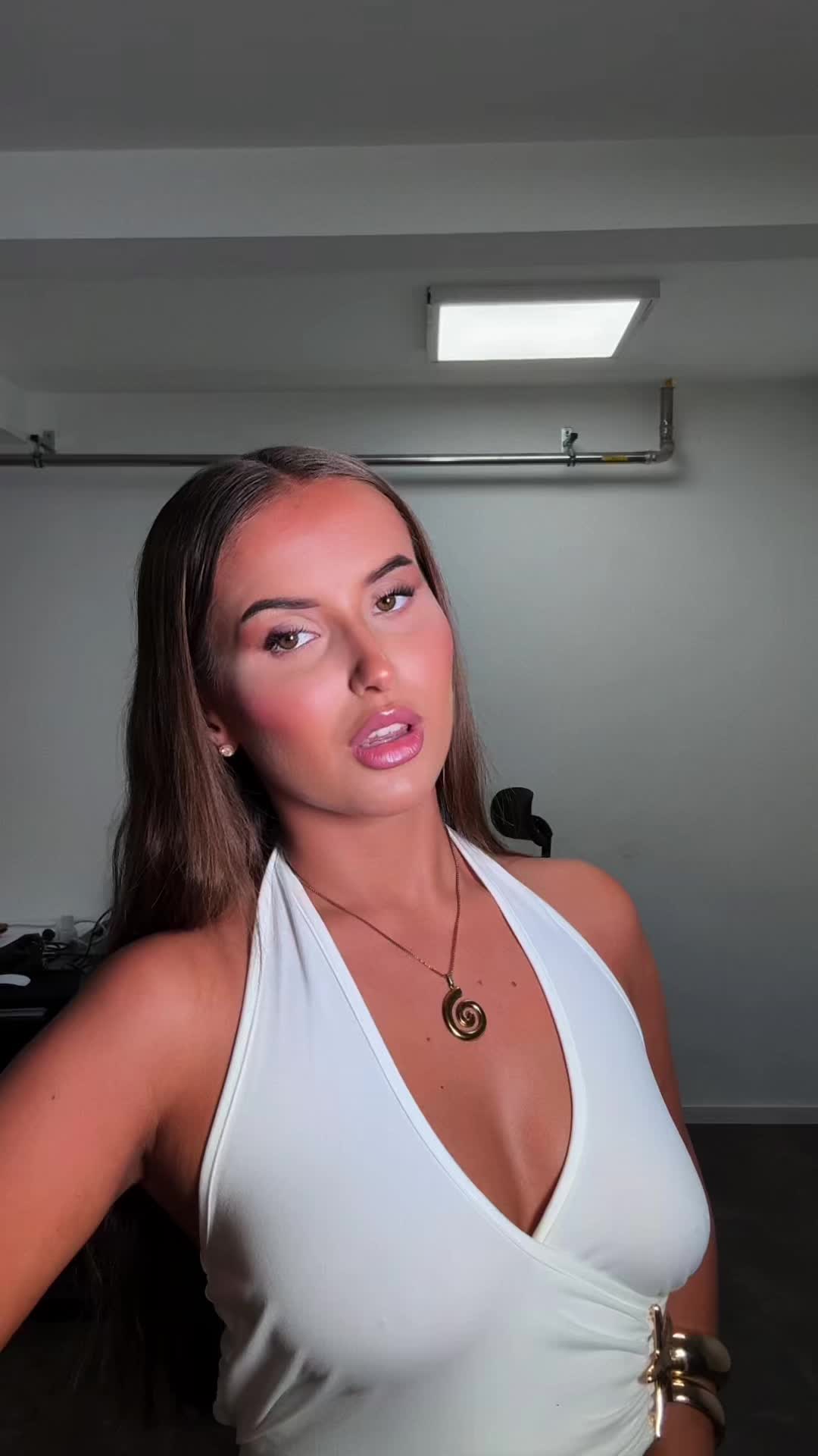 @juicyyyjolie