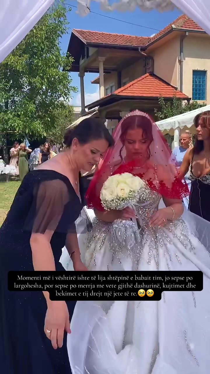 @Vlora