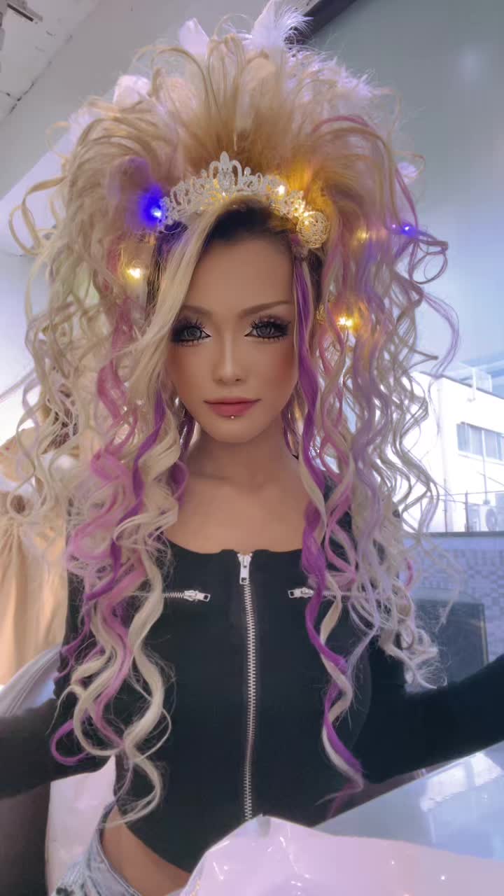 @。