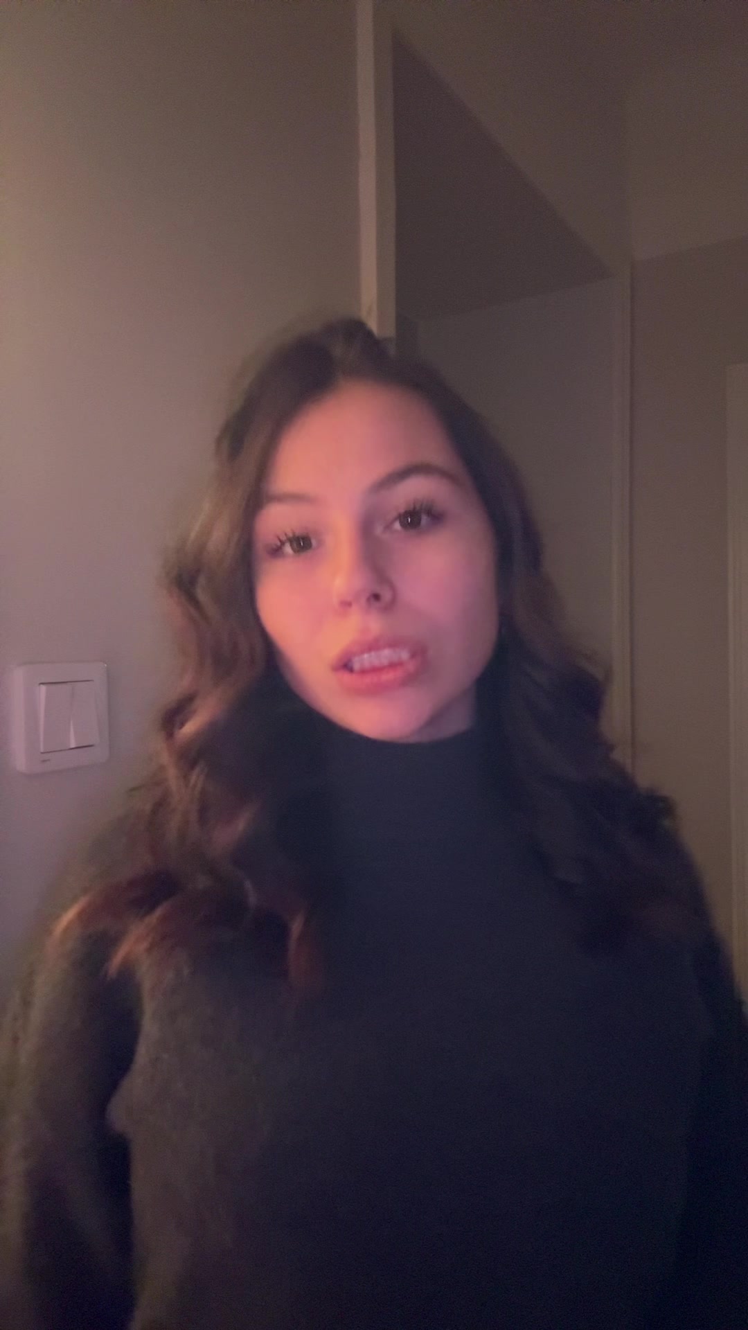 @ellaallk