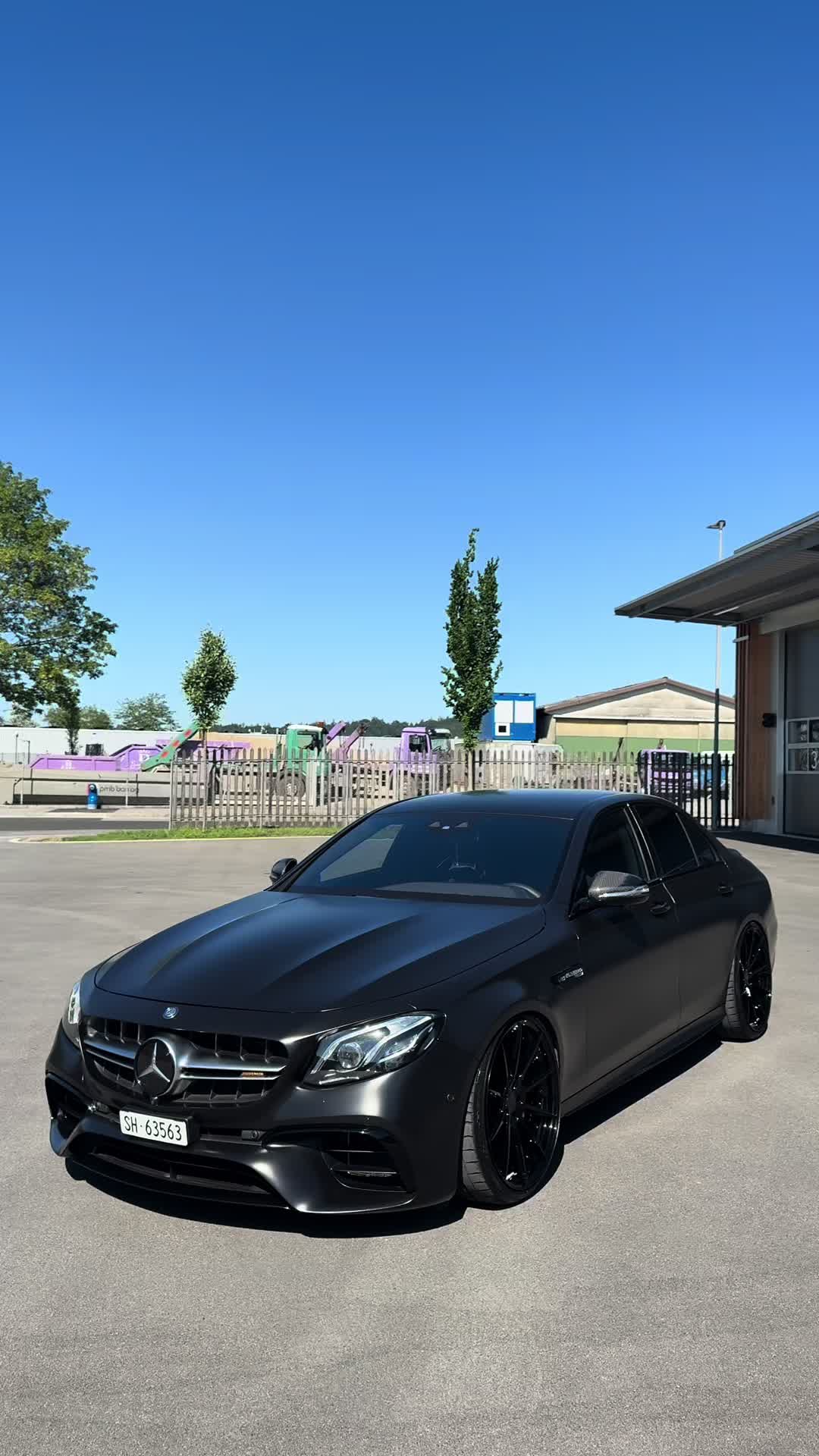 @blacky63_