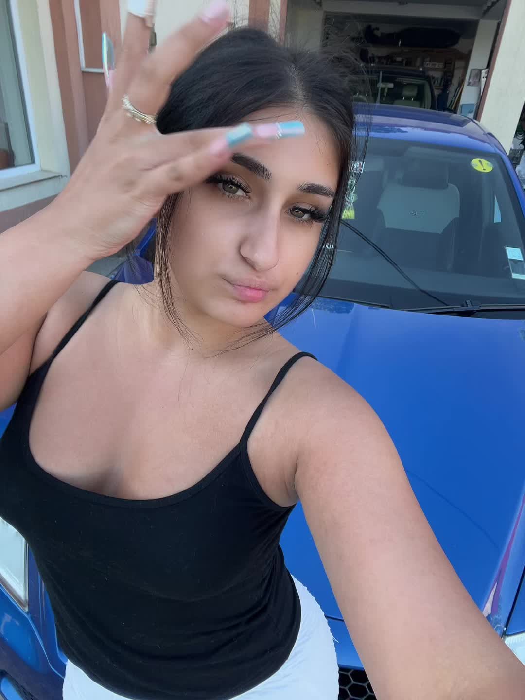 @Larissa Ioana