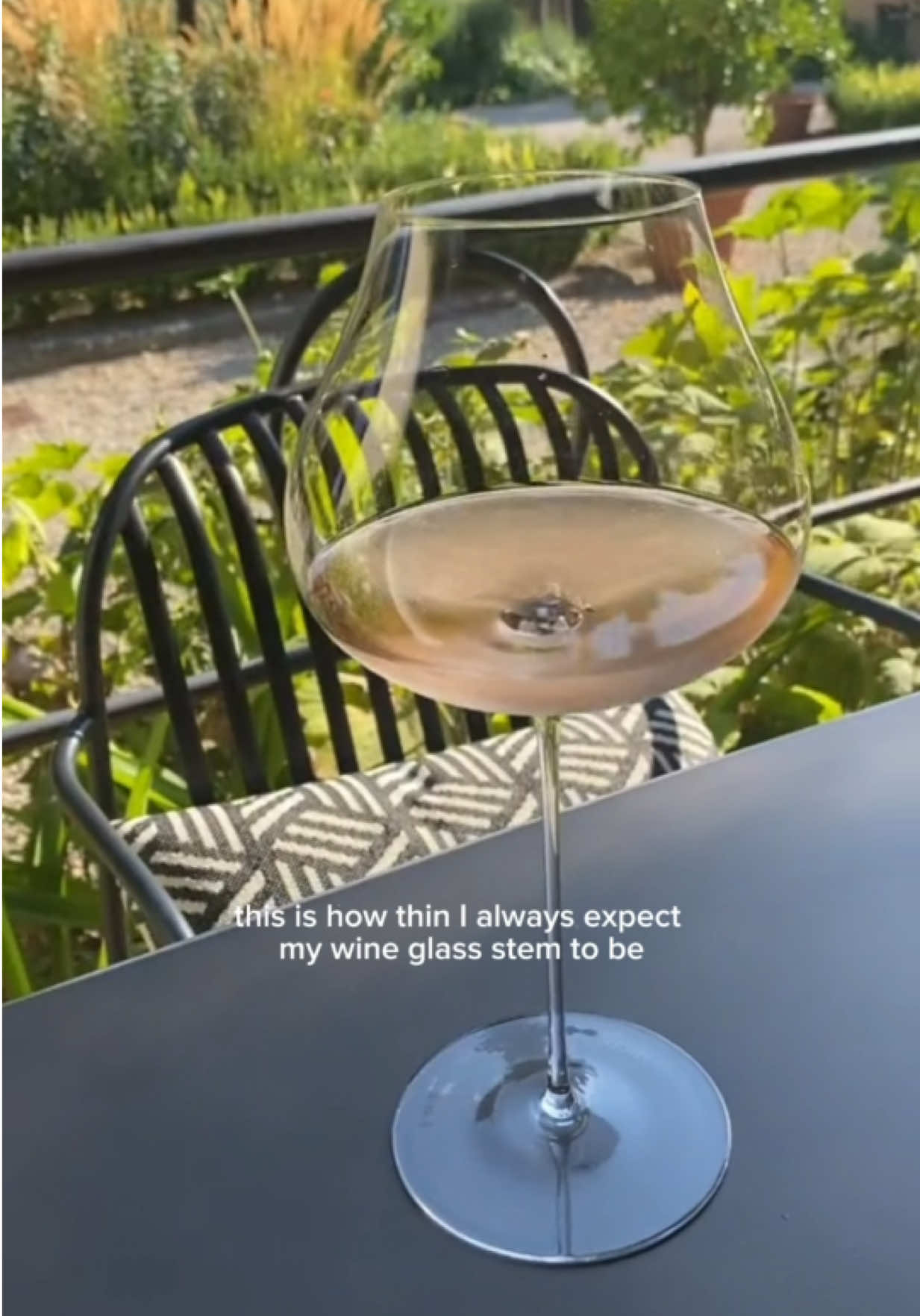 @Traces Wine